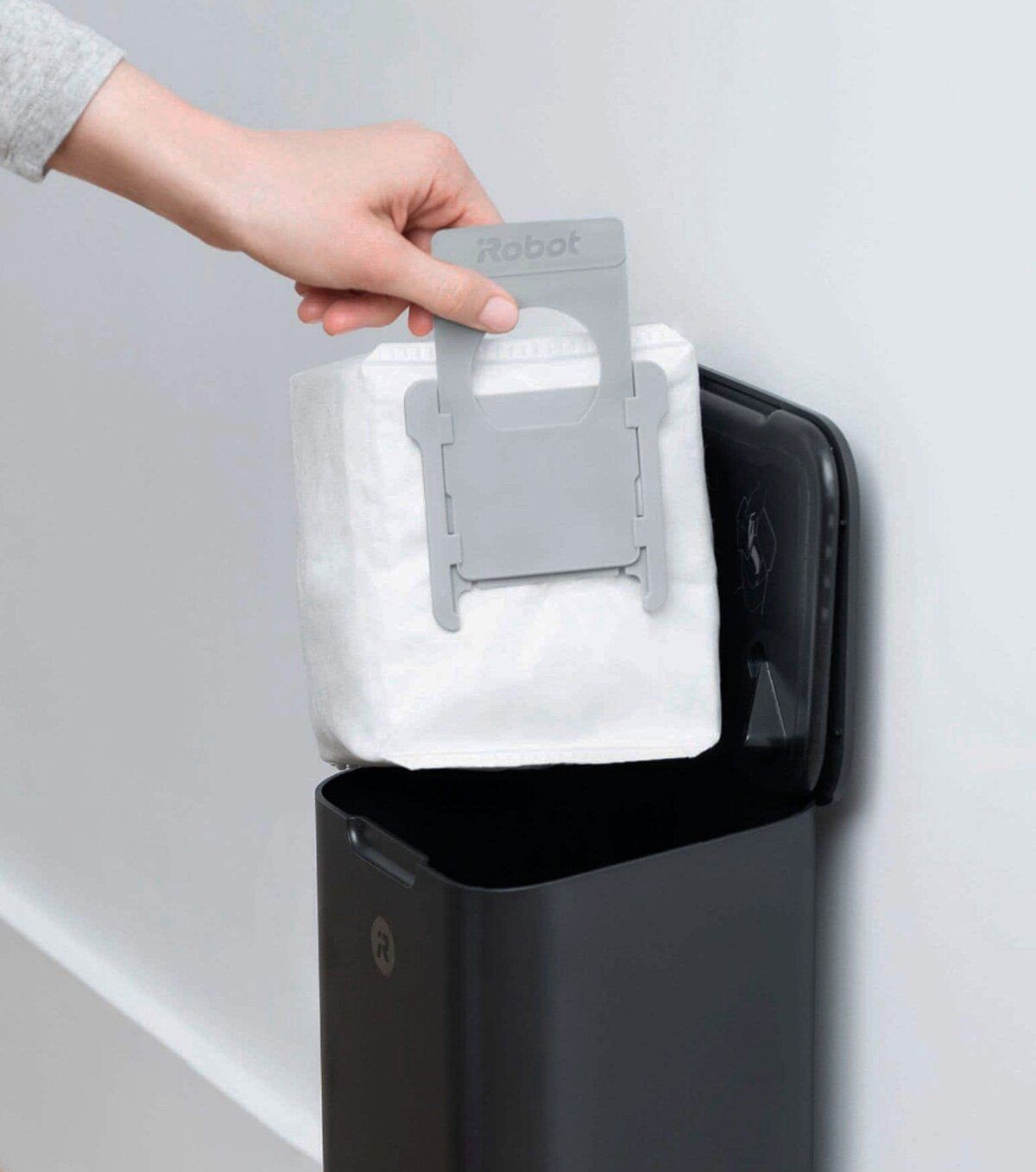 iRobot (Clean Base)